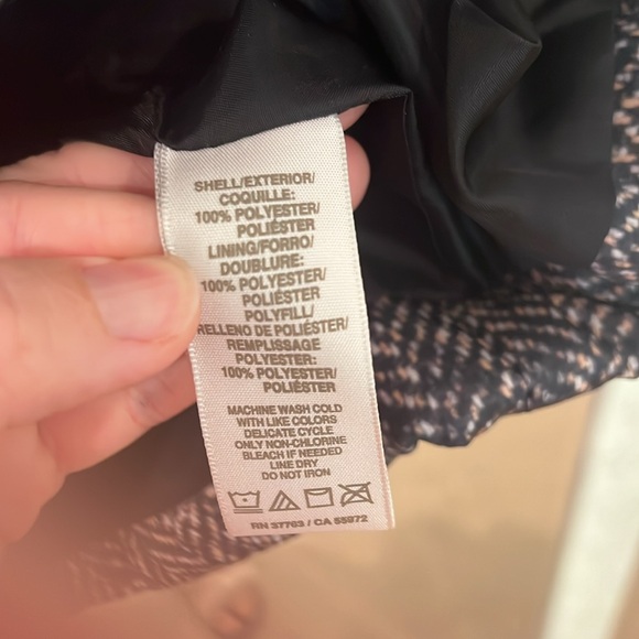 Lightweight Puffer Vest - Picture 4 of 7